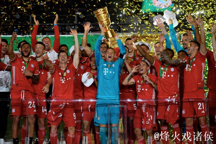 德国杯-莱万双响 拜仁4-2击败勒沃库森加冕双冠王